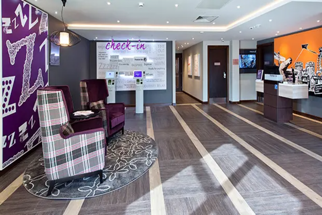 Premier Inn West Bromwich Town Centre (New Square) 8/26