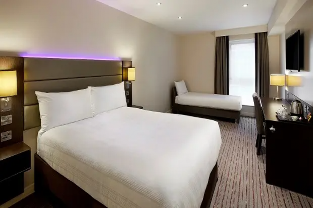 Premier Inn Derby West 12/51