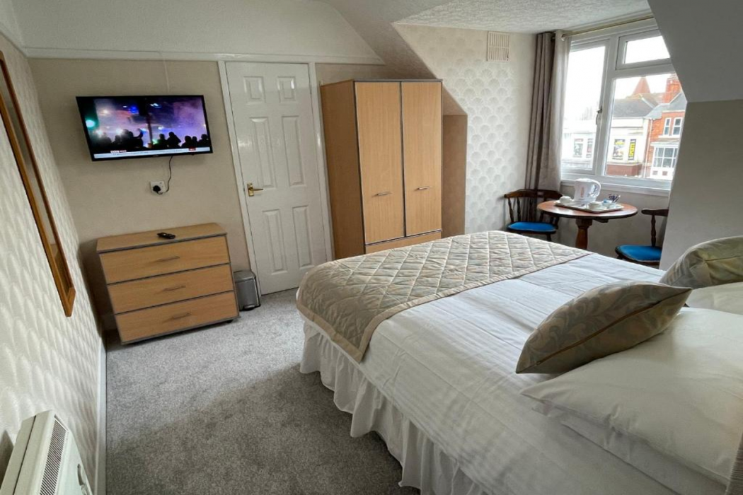 OYO Queens Hotel, Skegness 14/52