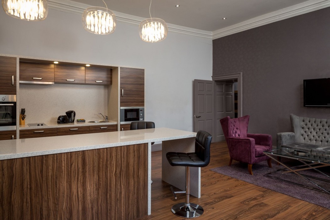 Roomzzz Newcastle 40/68