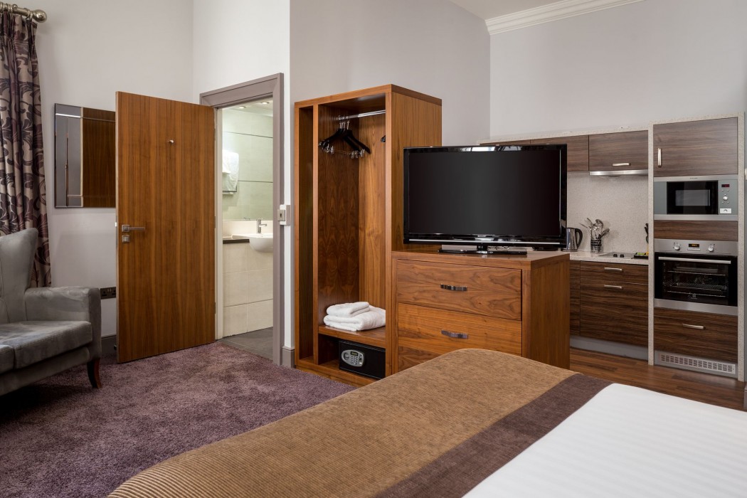 Roomzzz Newcastle 29/68
