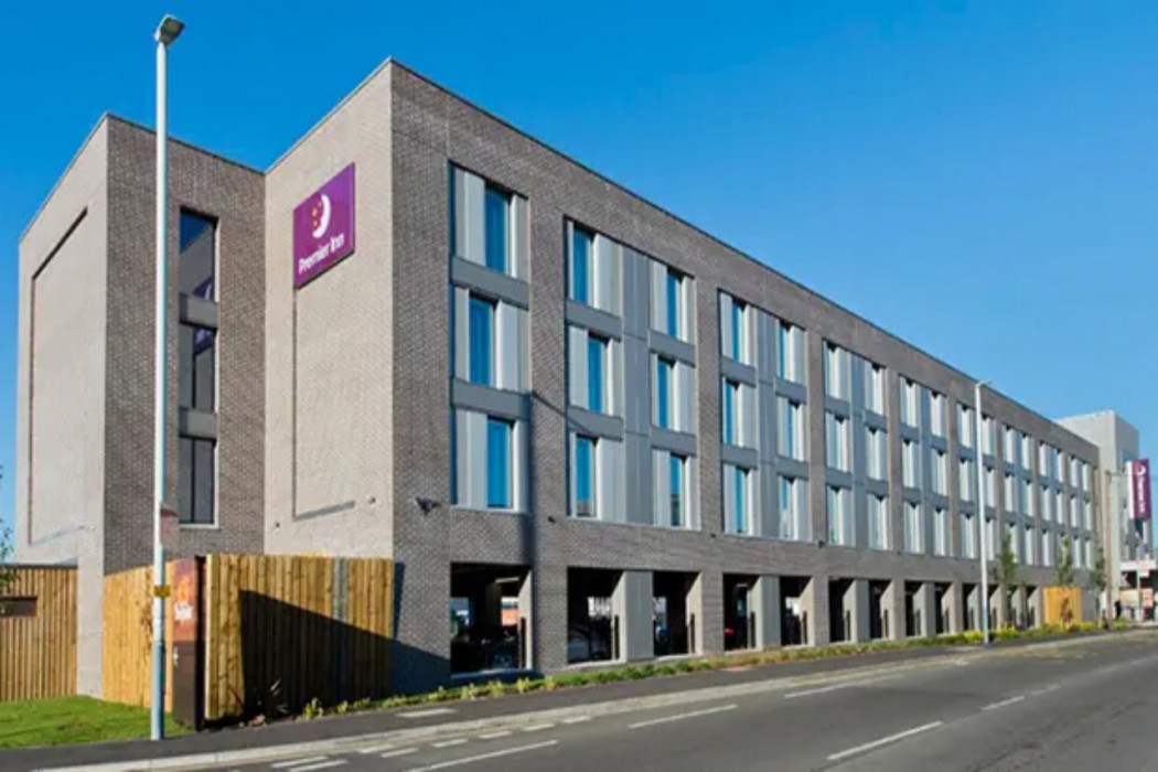 Premier Inn London Hayes, Heathrow (Hyde Park) in LONDON