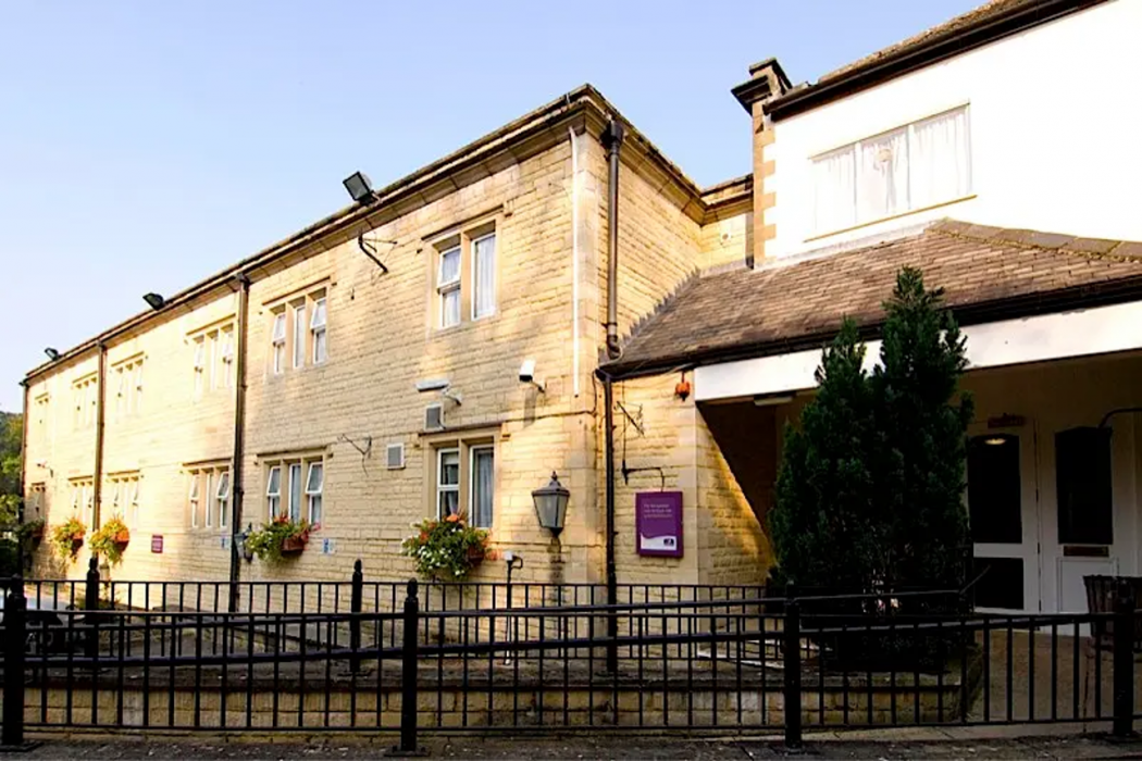 Premier Inn Stroud in STROUD