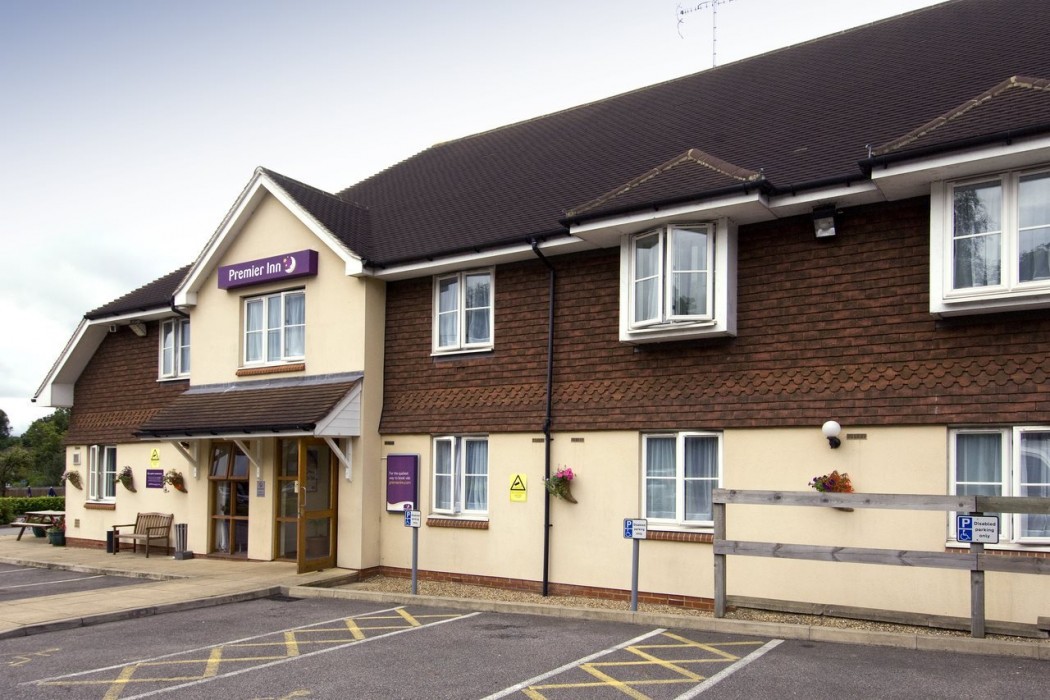Premier Inn East Grinstead 21/32