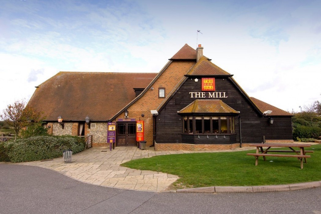 Premier Inn Eastbourne in EASTBOURNE