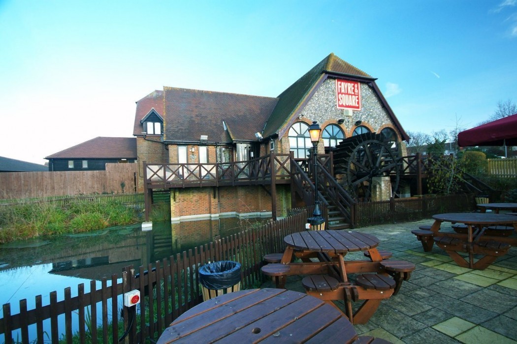 Premier Inn Eastbourne in EASTBOURNE
