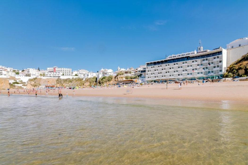 Hotel Sol e Mar Albufeira - Adults Only in ALBUFEIRA