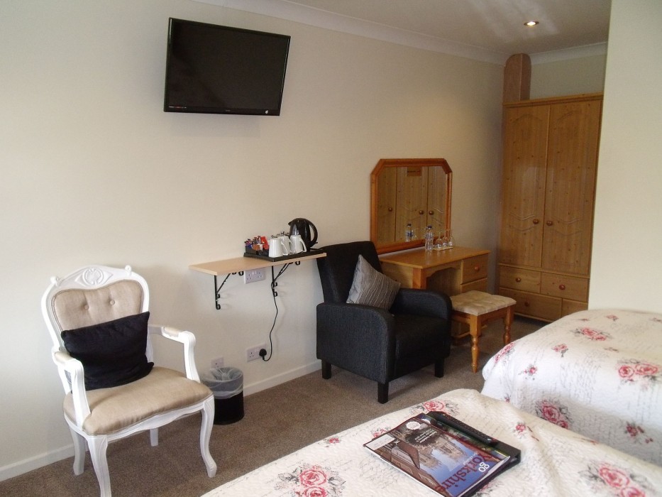 The New Inn Motel 26/93