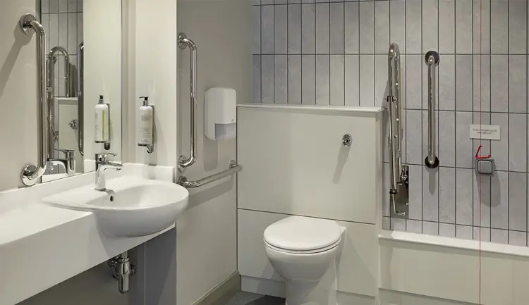 Premier Inn Bradford Central 21/50