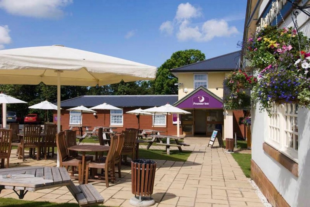 Premier Inn Shrewsbury North (Harmer Hill) 11/39