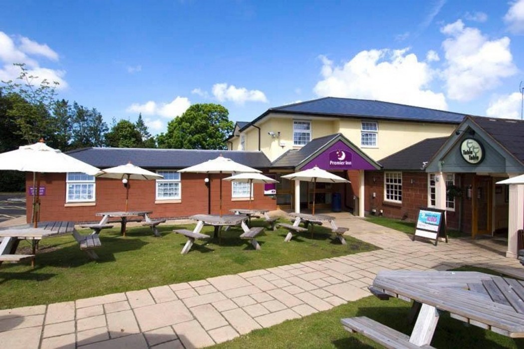 Premier Inn Shrewsbury North (Harmer Hill) 12/39