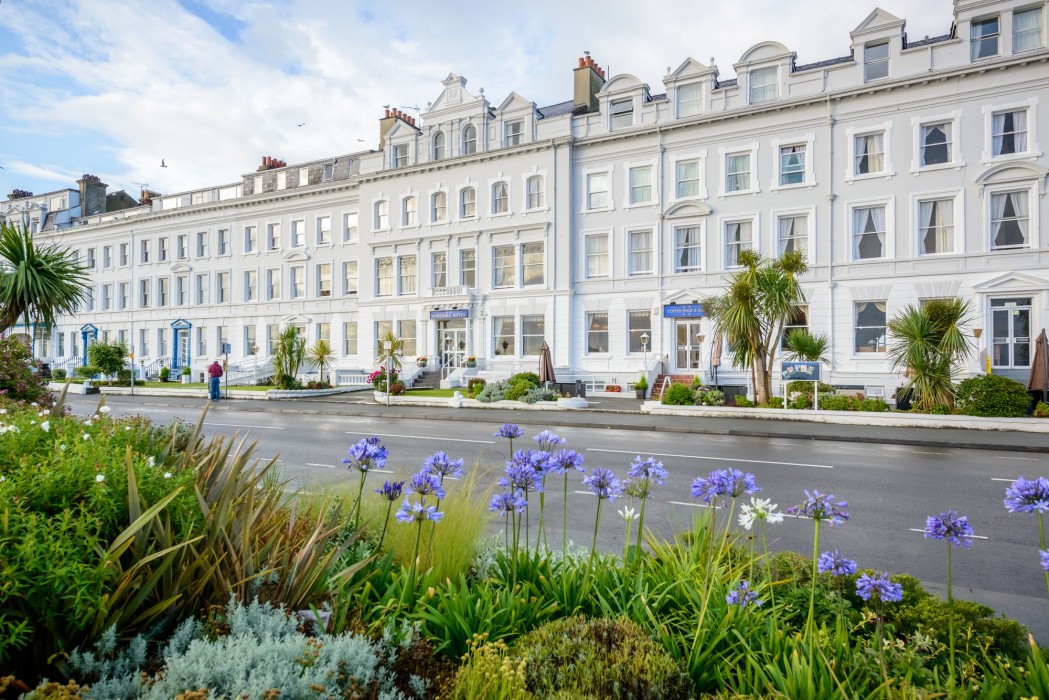 Somerset Hotel 49/77