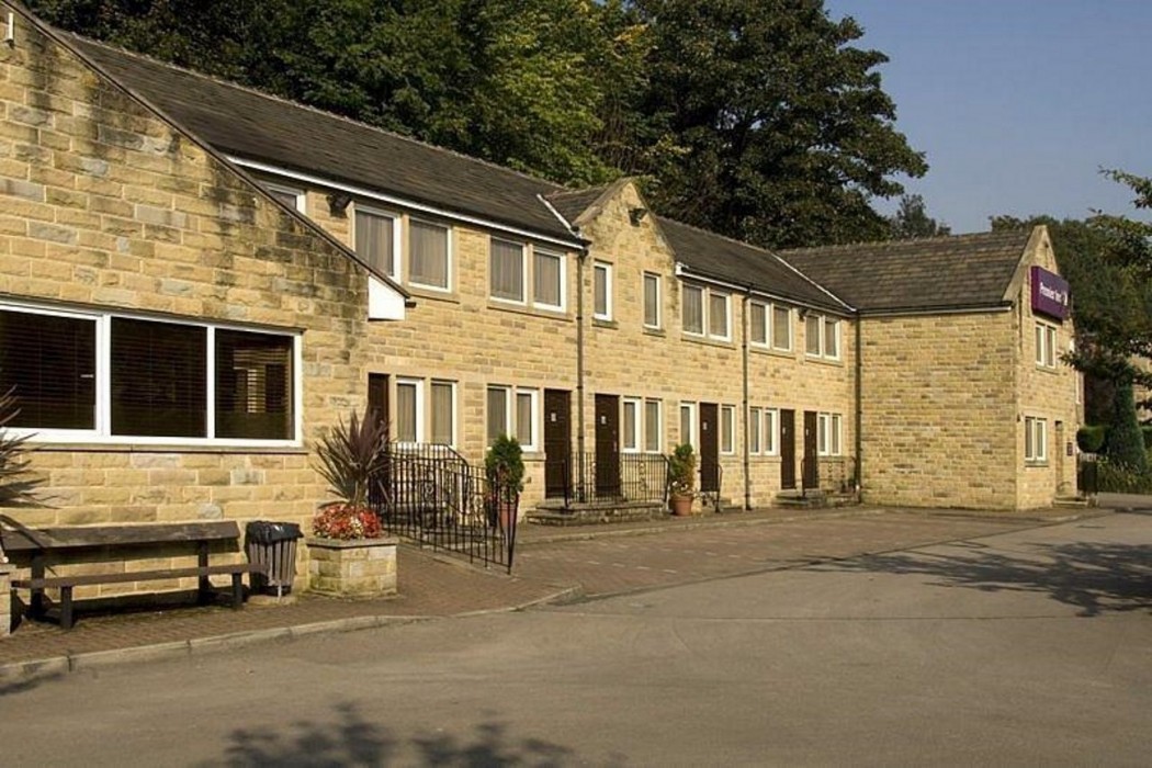 Premier Inn Halifax South in CALDERDALE