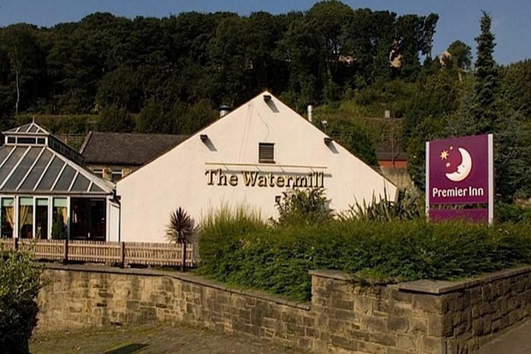 Premier Inn Halifax South in CALDERDALE
