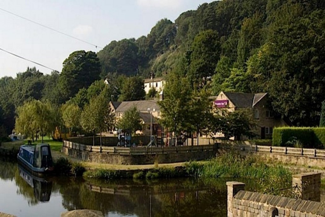 Premier Inn Halifax South in CALDERDALE