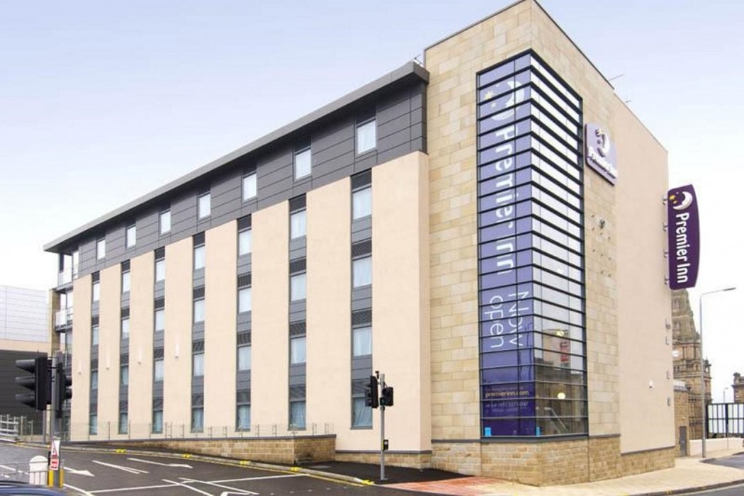 Premier Inn Halifax Town Centre 27/48
