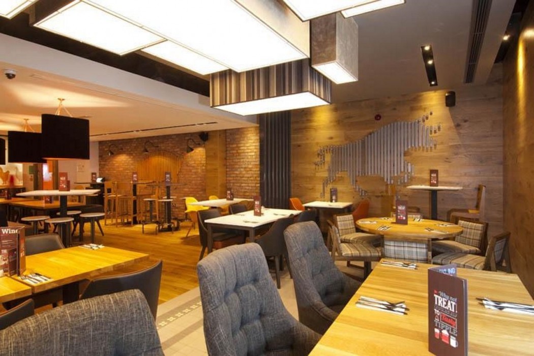 Premier Inn Halifax Town Centre 16/48