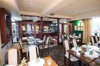 Caledonian Hotel 21/34
