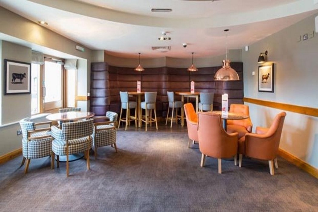 Premier Inn Newton Abbot 8/62