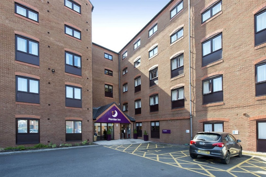 Premier Inn Birmingham City Centre Bridge Street 18/51