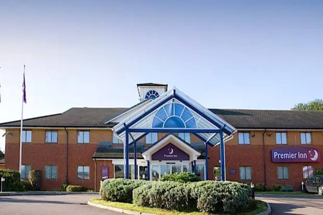 Premier Inn Luton South (M1, J9) in DACORUM
