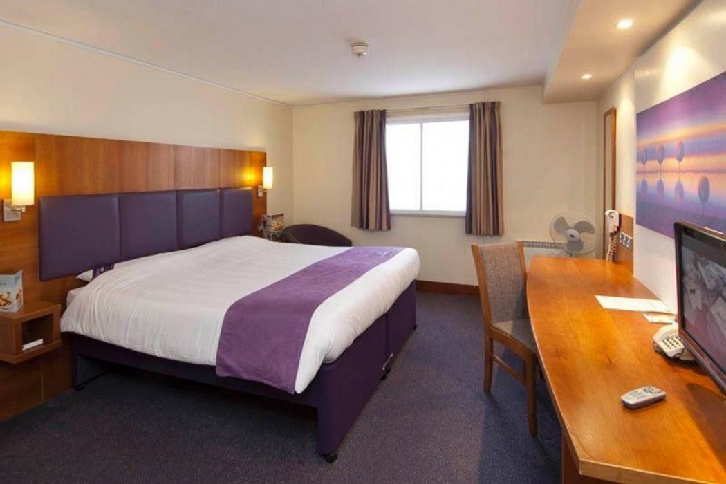 Premier Inn Lisburn 8/33