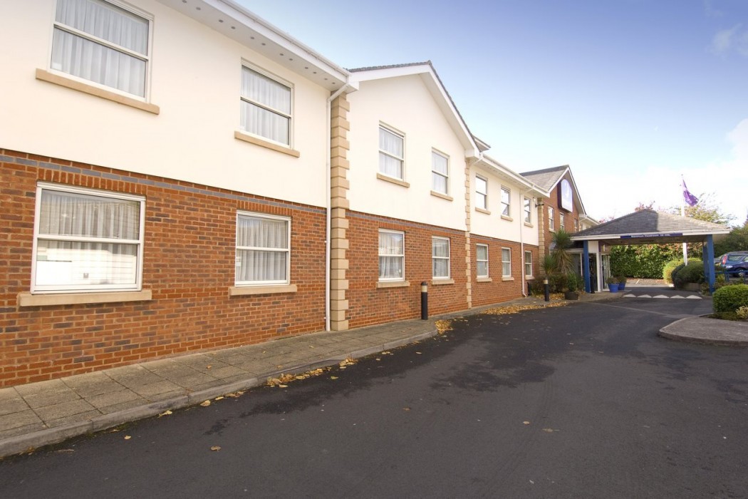 Premier Inn Coventry South (A45) 11/28