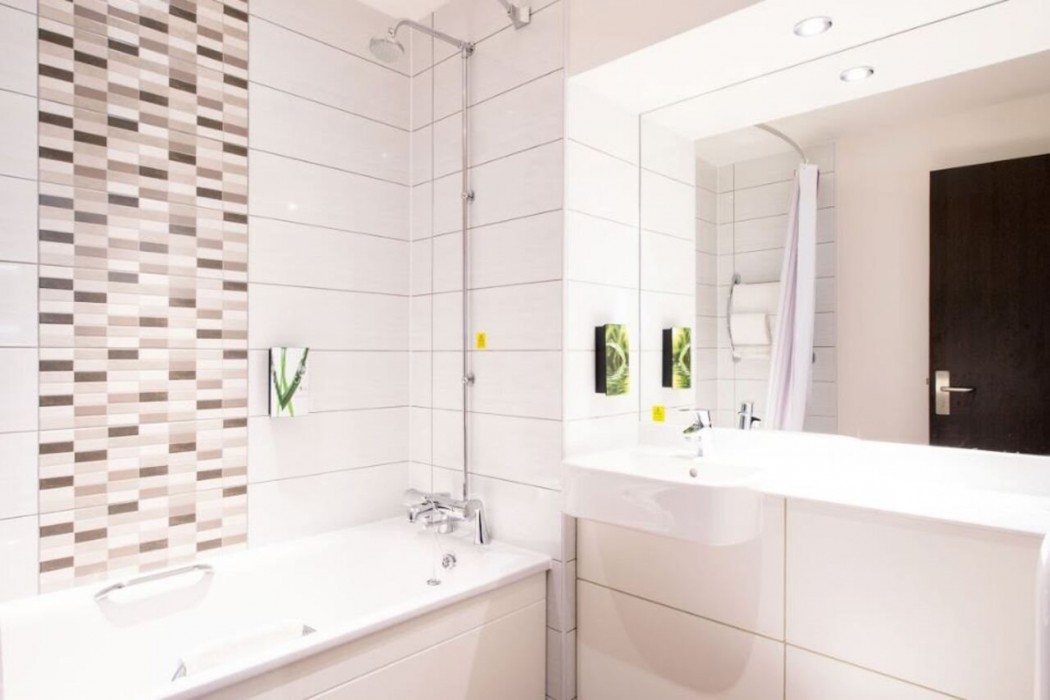 Premier Inn Hitchin Town Centre 8/37
