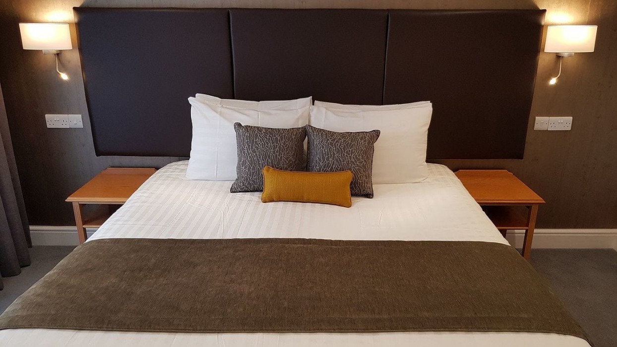 Heywood Spa Hotel 13/37