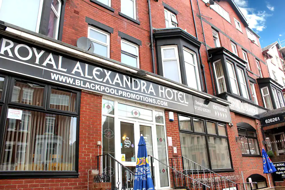 The Royal Alexandra 1/52