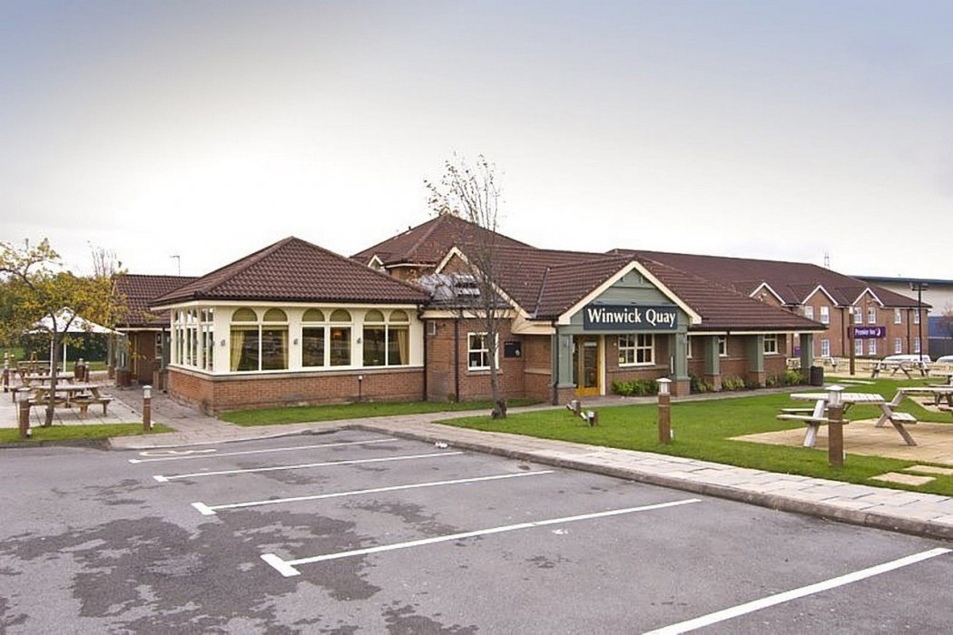 Premier Inn Warrington - A49/M62 J9 25/40