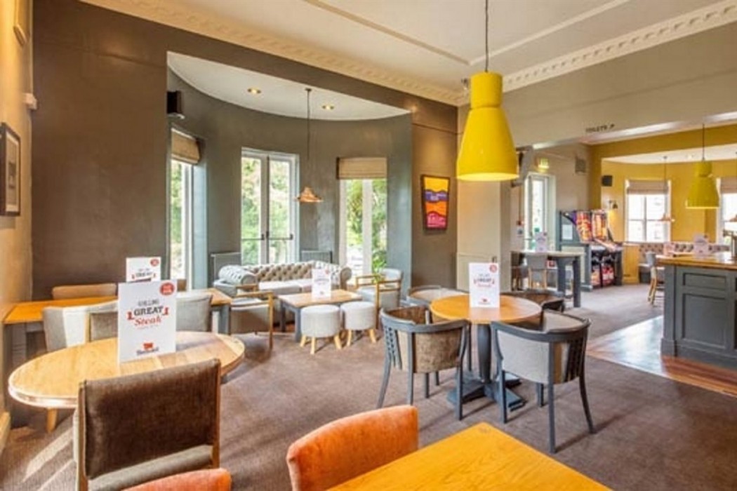 Premier Inn Cannock South 28/36
