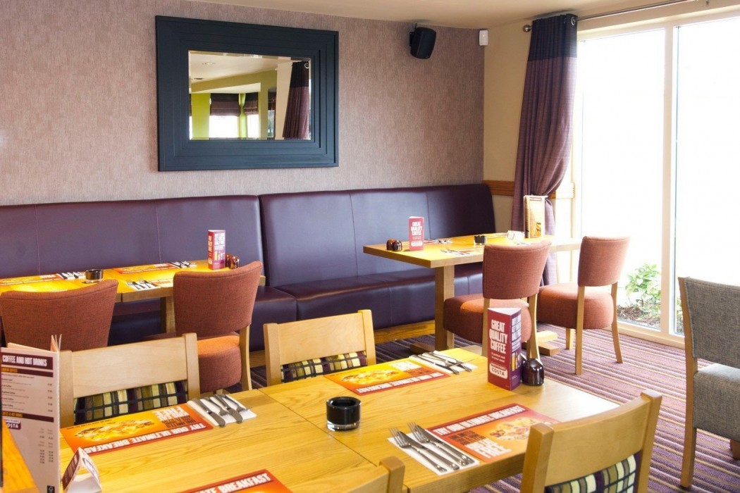 Premier Inn Paignton South (Brixham Road) 30/76