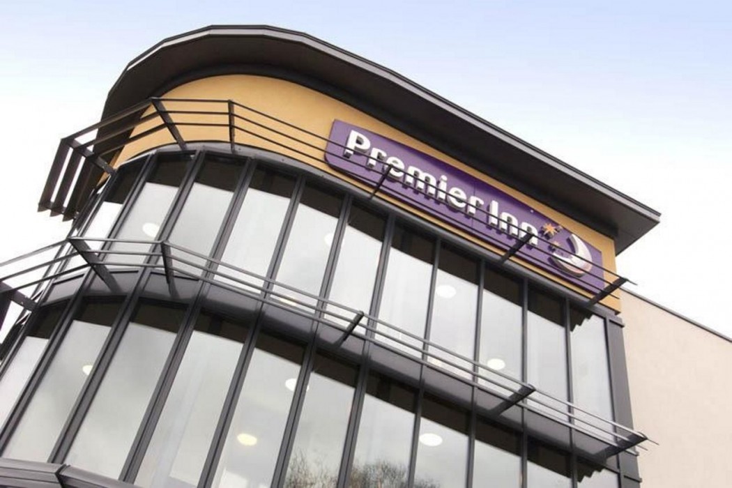Premier Inn Paignton South (Brixham Road) 22/76