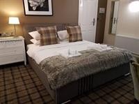 The Lion Hotel 24/42