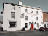The Lion Hotel 23/42