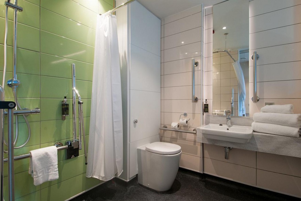 Room at Hub By Premier Inn London City Bank, LONDON