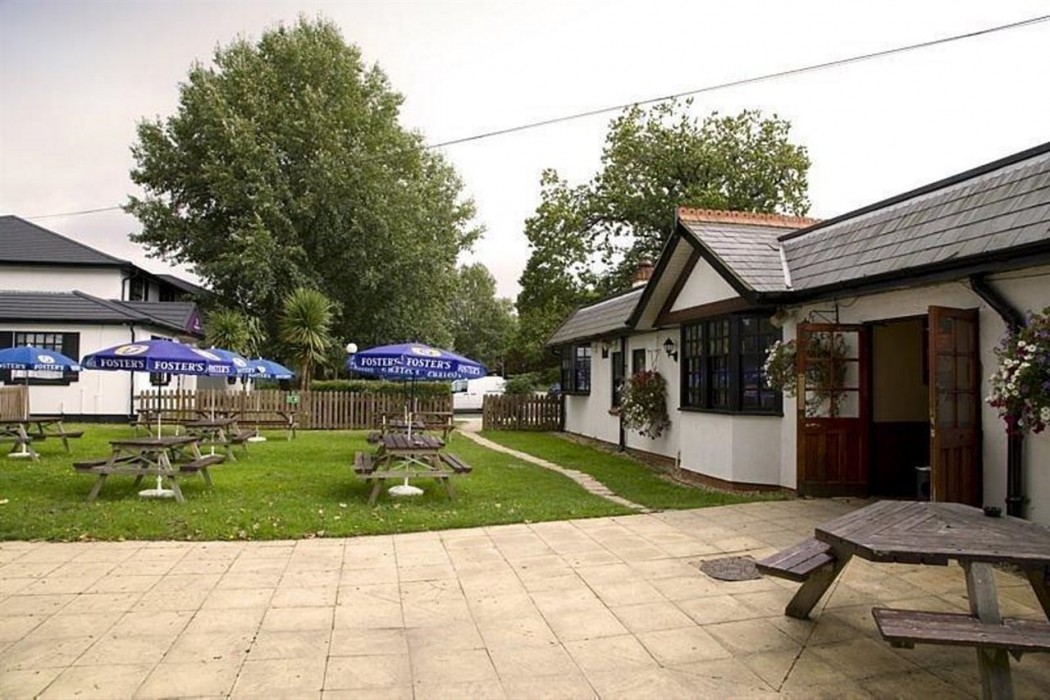 Premier Inn Cobham 21/36