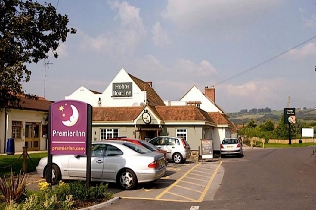 Premier Inn Weston-Super-Mare (Lympsham) 5/19