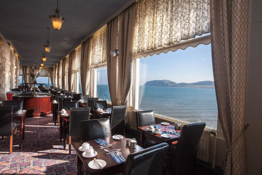 Grand Hotel Llandudno 36/65