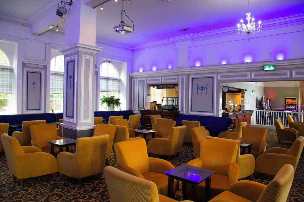 Grand Hotel Llandudno 37/65