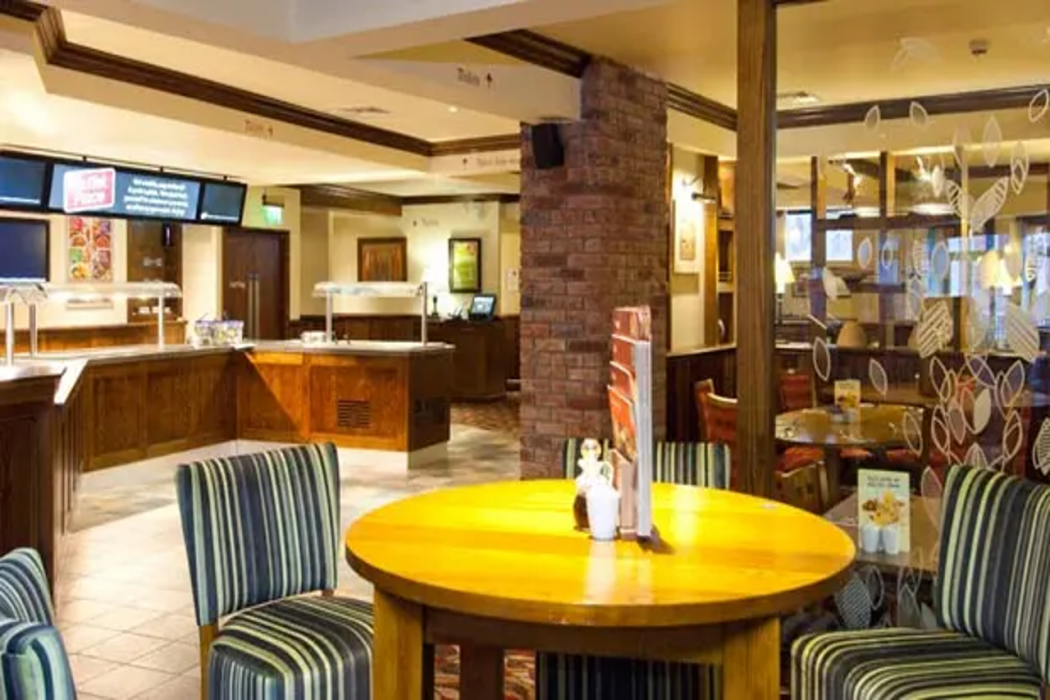 Premier Inn Scarborough 8/43