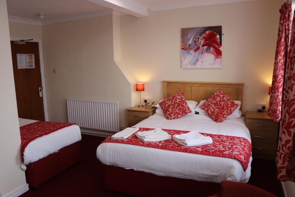 Bournemouth Sands Hotel 9/44