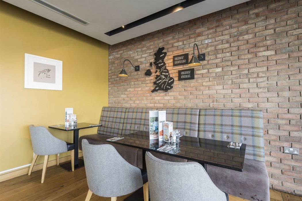 Premier Inn Birmingham South Longbridge 15/38