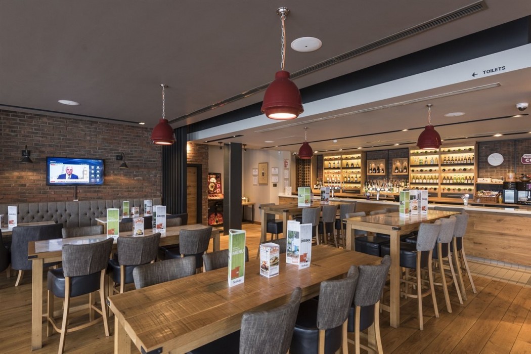 Premier Inn Birmingham South Longbridge 18/38