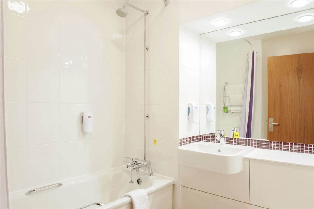 Premier Inn Birmingham South Longbridge 10/38