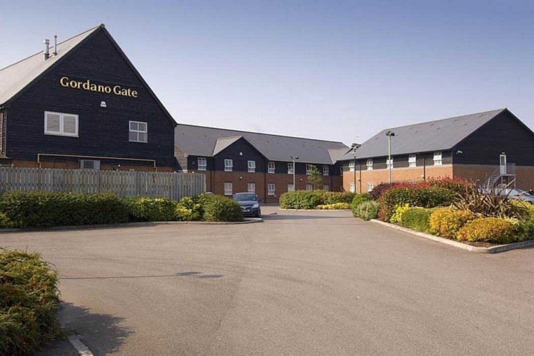 Premier Inn Portishead 6/27