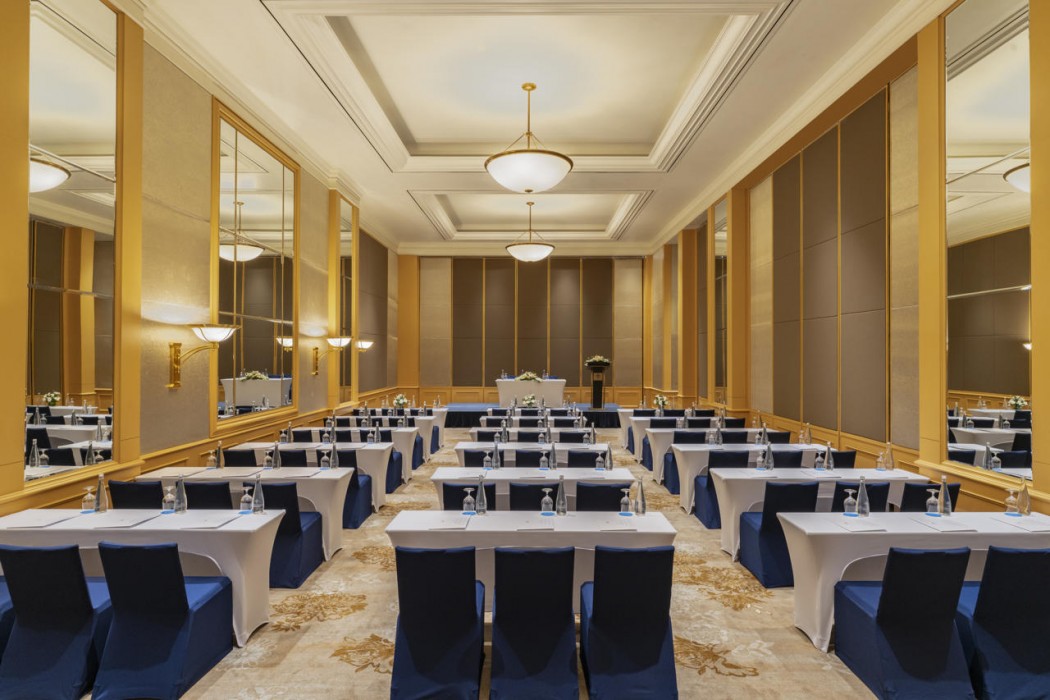 Hanoi Daewoo Hotel 49/84