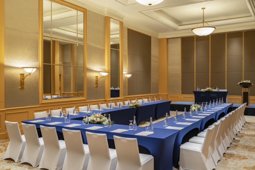 Hanoi Daewoo Hotel 43/84