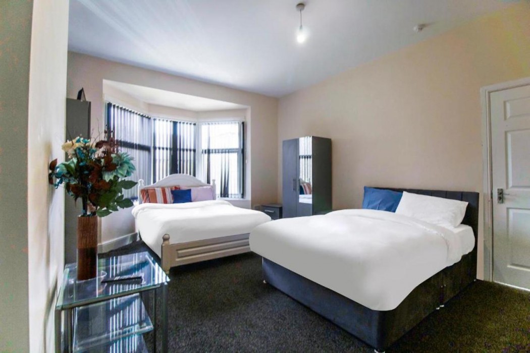 Room at OYO The Longlands Hotel, MIDDLESBROUGH